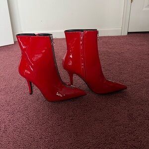 NWOT Biancal Di Red Patent Leather Ankle Booties